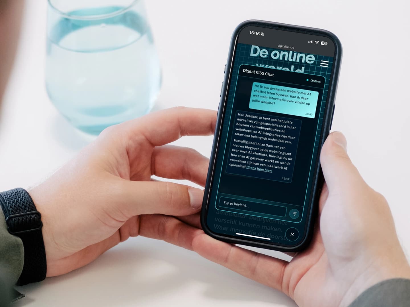 Een AI chatbot interface geïntegreerd in een website
